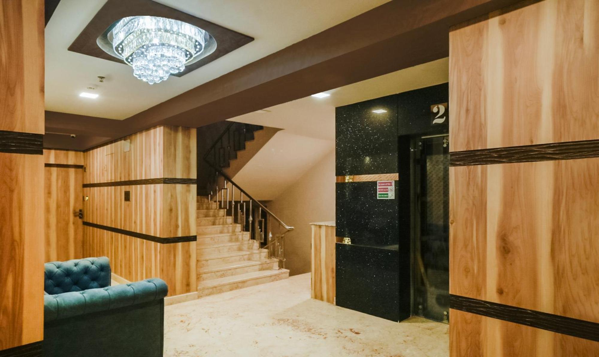 Hotel Orion Crystal Kalkata Exteriér fotografie